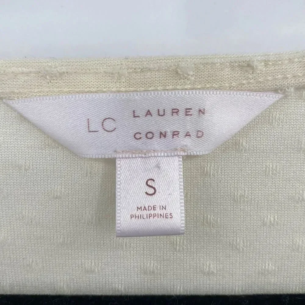 3For$20 Lauren Conrad Cream Dot Textured Top size Small